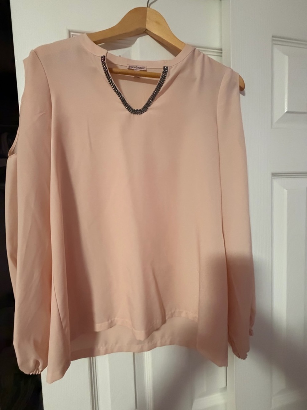 Juicy Couture Blush Pink V-Neck Chain-Trim Blouse
